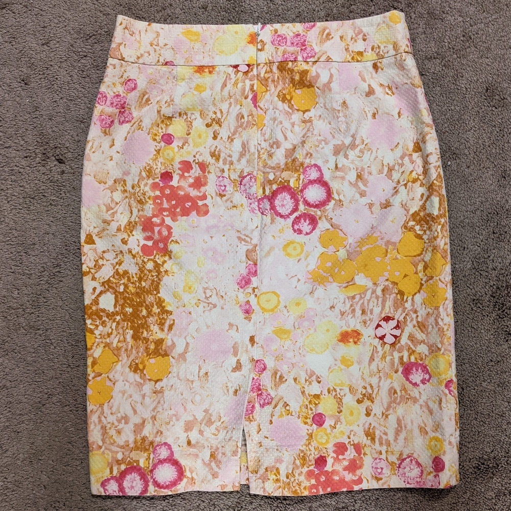 J Crew Sunshine Peony Pencil Skirt 4 - Picture 2 of 3